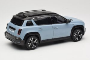 Renault 4 E-Tech Electric Cloud Blue Norev 1:18 185521 Metāls — attēls 3 no 8