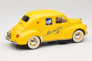 Renault 4CV Michelin Yellow Solido 1:18 82002 Metāls — attēls 2 no 6