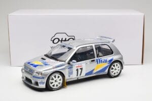 Renault Clio Maxi #17 J. Ragnotti / G. Thimonier Tour de Corse 1995 Otto 1:12 G090 Sveķi — attēls 6 no 6
