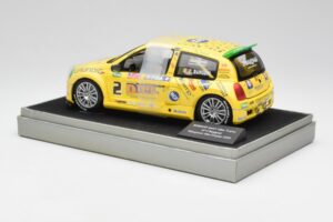 Renault Clio Sport #2 E. Rangoni Renault Clio Trophy Winner 2000 Universal Hobbies 1:18 7711218616 Metāls — attēls 5 no 6