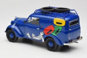 Renault Juvaquatre Michelin Blue Solido 1:18 82008 Metāls — attēls 6 no 8