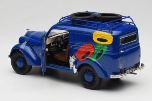 Renault Juvaquatre Michelin Blue Solido 1:18 82008 Metāls — attēls 7 no 8