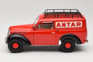 Renault Juvaquatre Utilitaire Sarkans Solido 1:18 8424 Metāls — attēls 4 no 8