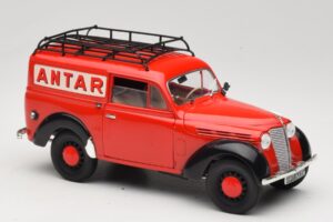 Renault Juvaquatre Utilitaire Sarkans Solido 1:18 8424 Metāls — attēls 6 no 8