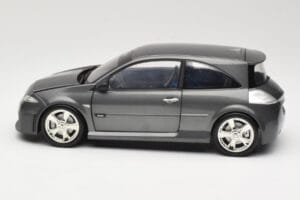 Renault Megane Mk2 RS Vampire Grey Norev 1:18 185101 Metāls — attēls 4 no 8