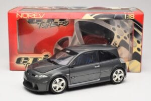 Renault Megane Mk2 RS Vampire Grey Norev 1:18 185101 Metāls — attēls 8 no 8