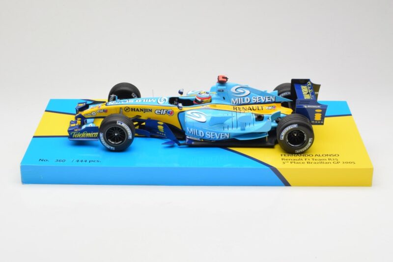 Renault R25 #5 F. Alonso 2nd Place British GP 2005 Minichamps 1:18 147051105 Metāls