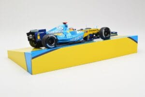 Renault R25 #5 F. Alonso 2nd Place British GP 2005 Minichamps 1:18 147051105 Metāls — attēls 3 no 6