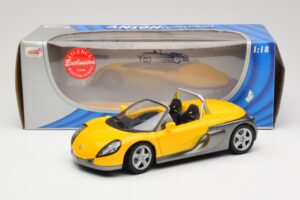 Renault Sport Spider Dzeltens Anson 1:18 30350-R1 Metāls — attēls 8 no 8