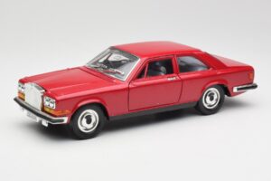 Rolls-Royce Camargue Sarkans Bburago 1:22 3001 Metāls