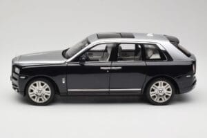 Rolls-Royce Cullinan Melns & Sudrabs OEM 1:18 ROLLS001 Metāls — attēls 4 no 8