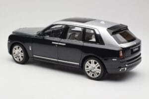 Rolls-Royce Cullinan Melns & Sudrabs OEM 1:18 ROLLS001 Metāls — attēls 7 no 8