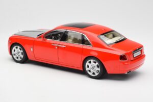 Rolls-Royce Ghost Sarkans & Sudrabs Kyosho 1:18 008802RS Metāls — attēls 7 no 8