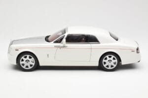 Rolls-Royce Phantom Coupe English Balts Sudrabs Kyosho 1:18 08861EW Metāls — attēls 4 no 8