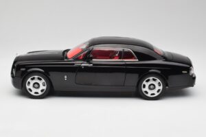 Rolls-Royce Phantom Coupe Diamond Melns Kyosho 1:18 08862DBK Metāls — attēls 4 no 8