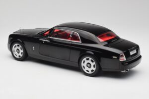 Rolls-Royce Phantom Coupe Diamond Melns Kyosho 1:18 08862DBK Metāls — attēls 7 no 8