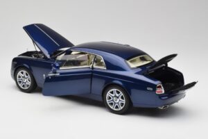 Rolls-Royce Phantom Coupe Metropolitan Zils Kyosho 1:18 08862BLM Metāls — attēls 5 no 8