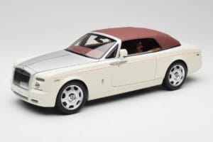 Rolls-Royce Phantom Drophead Coupe English Balts Kyosho 1:18 08871EW2 Metāls — attēls 3 no 10