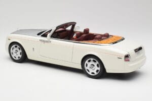 Rolls-Royce Phantom Drophead Coupe English Balts Kyosho 1:18 08871EW2 Metāls — attēls 9 no 10