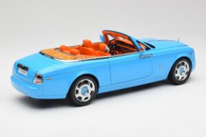 Rolls-Royce Phantom Drophead Coupe Powder Zils Kyosho 1:18 08871BL Metāls — attēls 5 no 10