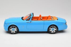 Rolls-Royce Phantom Drophead Coupe Powder Zils Kyosho 1:18 08871BL Metāls — attēls 6 no 10