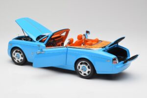 Rolls-Royce Phantom Drophead Coupe Powder Zils Kyosho 1:18 08871BL Metāls — attēls 7 no 10