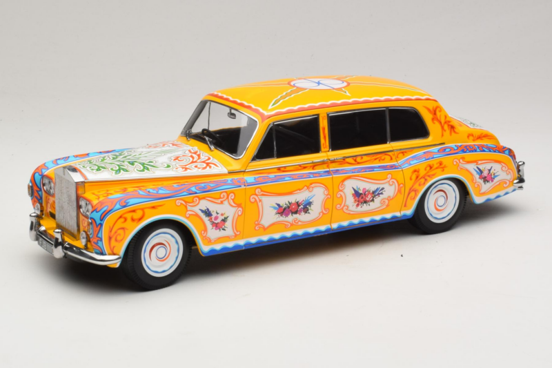 Rolls-Royce Phantom V John Lennon Paragon 1:18 PA-92121 Metāls