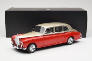 Rolls-Royce Phantom VI Sarkans Gaiši Bēšs Kyosho 1:18 08905RLB Metāls — attēls 8 no 8