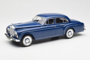 Rolls-Royce Silver Cloud III Flying Spur Mulliner RHD Tumšzils MCG 1:18 MCG18124 Metāls