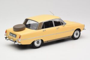 Rover 3500 V8 P6 Krēmkrāsas MCG 1:18 MCG18046 Metāls — attēls 2 no 6
