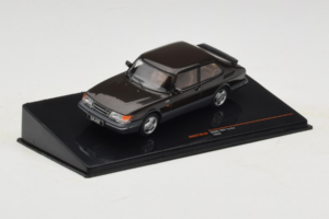Saab 900 Turbo Melns IXO 1:43 CLC577N Metāls — attēls 2 no 4