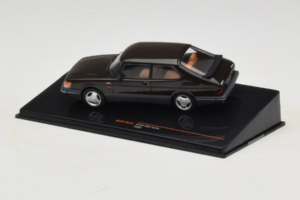 Saab 900 Turbo Melns IXO 1:43 CLC577N Metāls — attēls 3 no 4