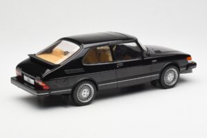 Saab 900 Turbo Melns MCG 1:18 MCG18338 Metāls — attēls 2 no 6