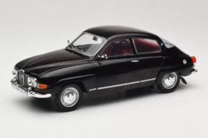 Saab 96 V4 Melns MCG 1:18 MCG18063 Metāls