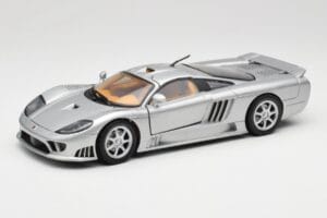 Saleen S7 Sudrabs Motormax 1:18 73117 Metāls