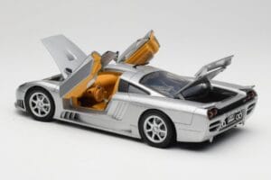 Saleen S7 Sudrabs Motormax 1:18 73117 Metāls — attēls 5 no 8
