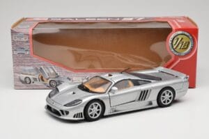 Saleen S7 Sudrabs Motormax 1:18 73117 Metāls — attēls 8 no 8