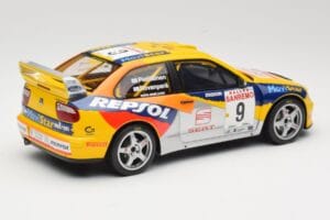 SEAT Cordoba WRC Evo 2 #9 H. Rovanpera / R. Pietilainen Rally San Remo 1999 Otto 1:18 OT483 Sveķi — attēls 2 no 6