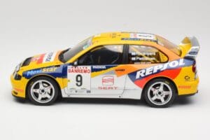 SEAT Cordoba WRC Evo 2 #9 H. Rovanpera / R. Pietilainen Rally San Remo 1999 Otto 1:18 OT483 Sveķi — attēls 3 no 6