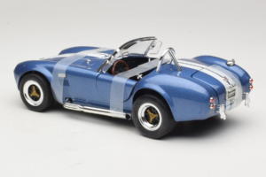 Shelby Cobra 427 S/C Zils Balta Svītra Road Signature 1:18 92058-P2 Metāls — attēls 5 no 6