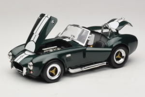 Shelby Cobra 427 S/C Tumši Zaļš Baltas Svītras Road Signature 1:18 92058-P1 Metāls — attēls 2 no 8