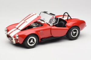 Shelby Cobra 427 S/C Guardsman Red ERTL 1:18 7369 Metāls — attēls 2 no 8