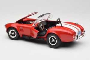 Shelby Cobra 427 S/C Guardsman Red ERTL 1:18 7369 Metāls — attēls 5 no 8