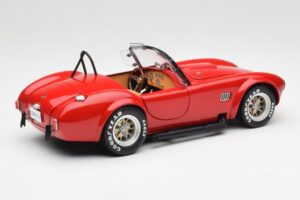 Shelby Cobra 427 S/C Sarkans Kyosho 1:18 08047R Metāls — attēls 3 no 8