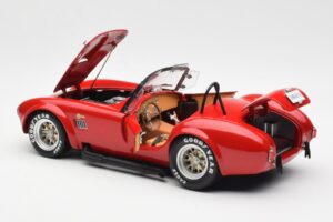 Shelby Cobra 427 S/C Sarkans Kyosho 1:18 08047R Metāls — attēls 5 no 8