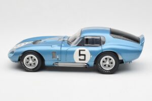 Shelby Cobra Daytona Coupe #5 D. Gurney / B. Bondurant 24 Hours of Le Mans 1964 Exoto 1:18 135190555498 Metāls — attēls 4 no 8
