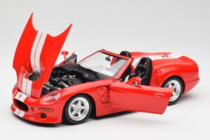 Shelby Series 1 Kabriolets Sarkans Bburago 1:18 3353 Metāls — attēls 2 no 8