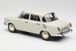 Skoda 1000 MB Pelēks & Balts MCG 1:18 MCG18275 Metāls — attēls 5 no 6