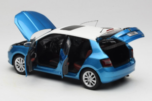 Skoda Fabia Mk3 Zils OEM 1:18 ZSF000004BLA Metāls — attēls 5 no 8