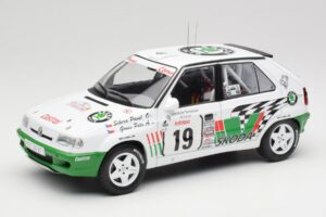 Skoda Felicia Kit Car #19 P. Sibera / P. Gross Tour de Corse 1995 IXO 1:18 18RMC149B Metāls